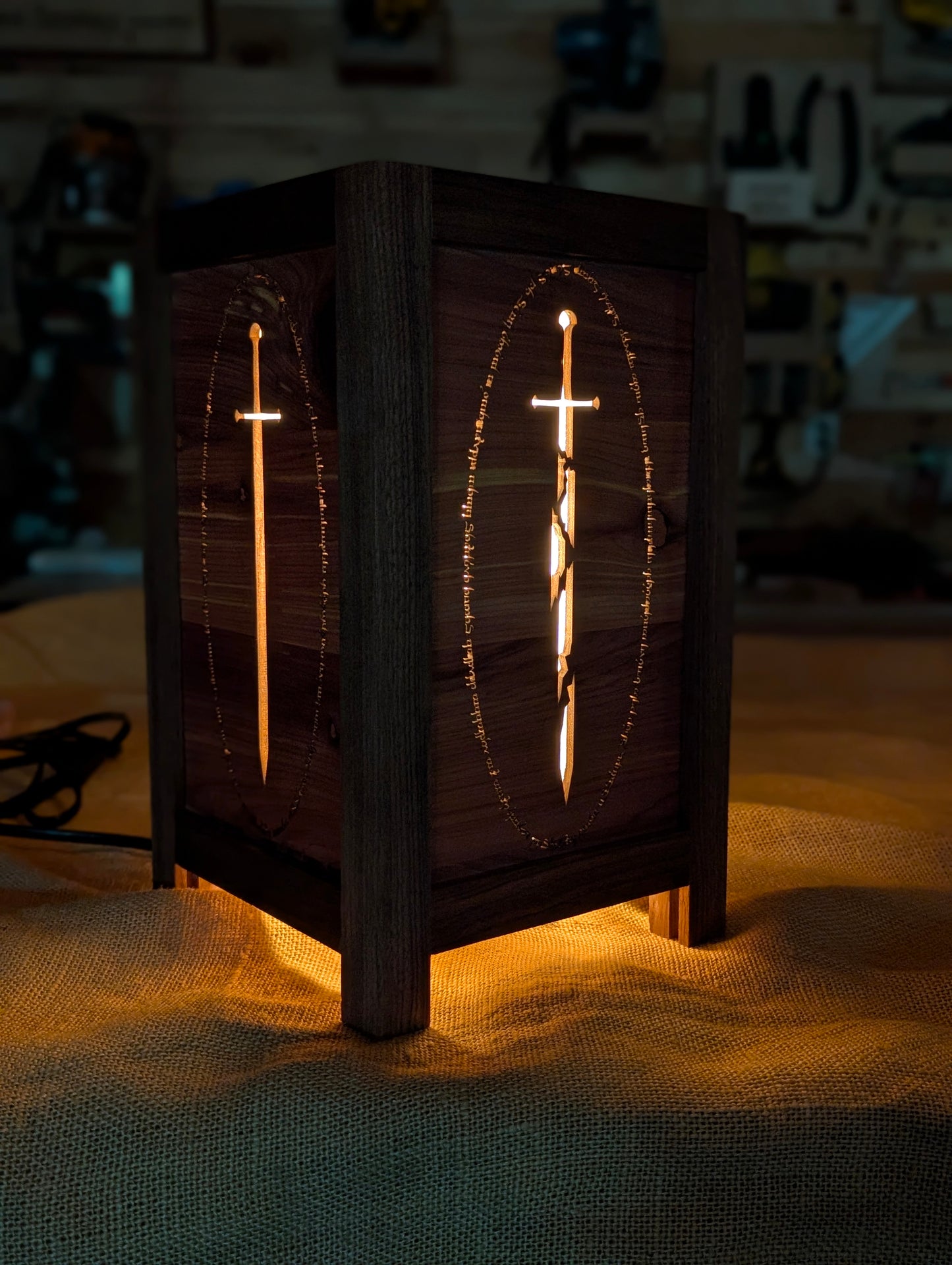 Anduril Lamp B Stock