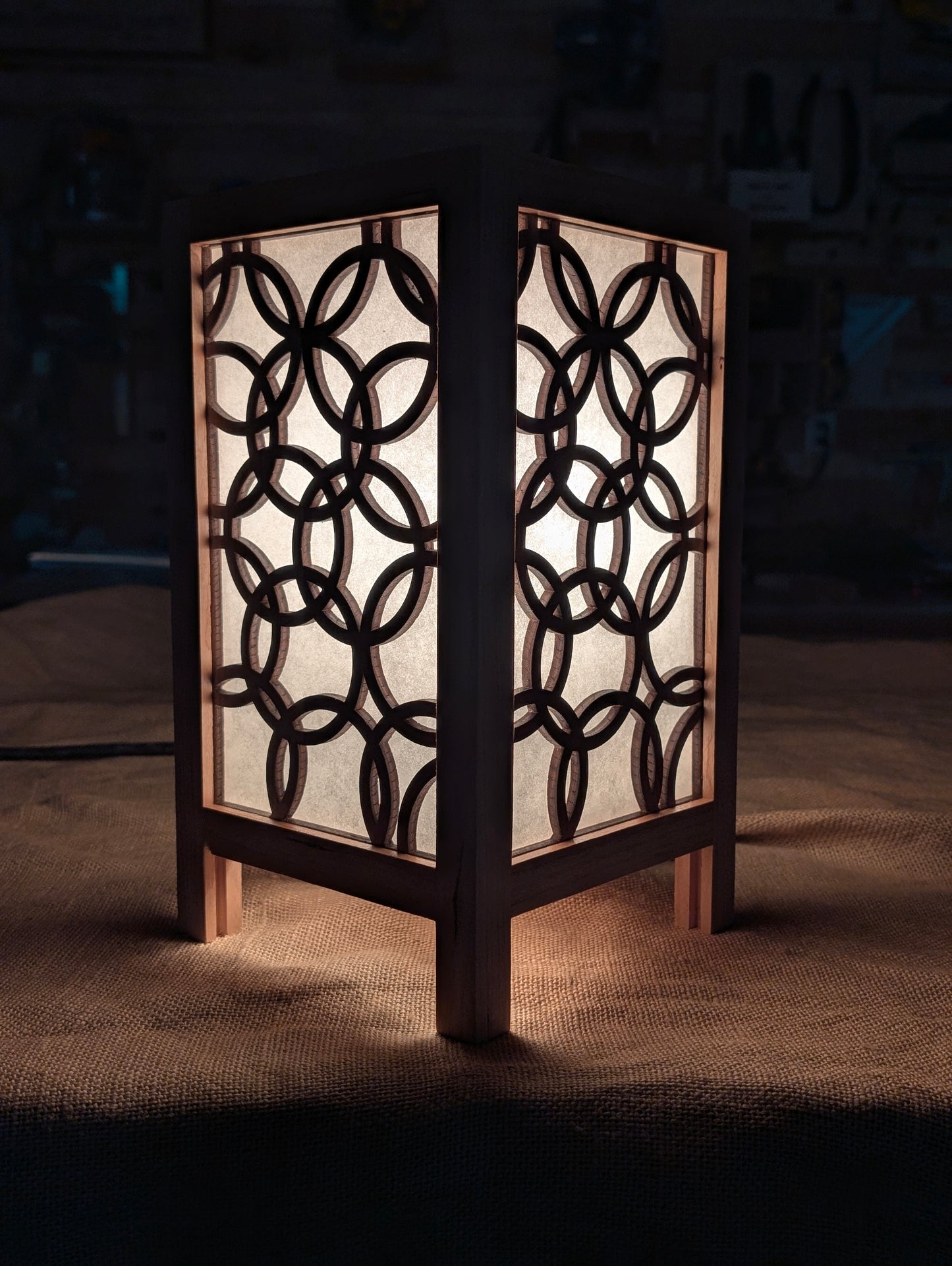 Circles Lamp