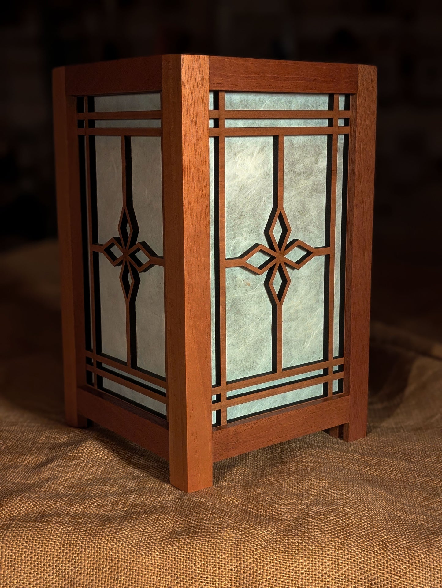 Kumiko Style Lamp