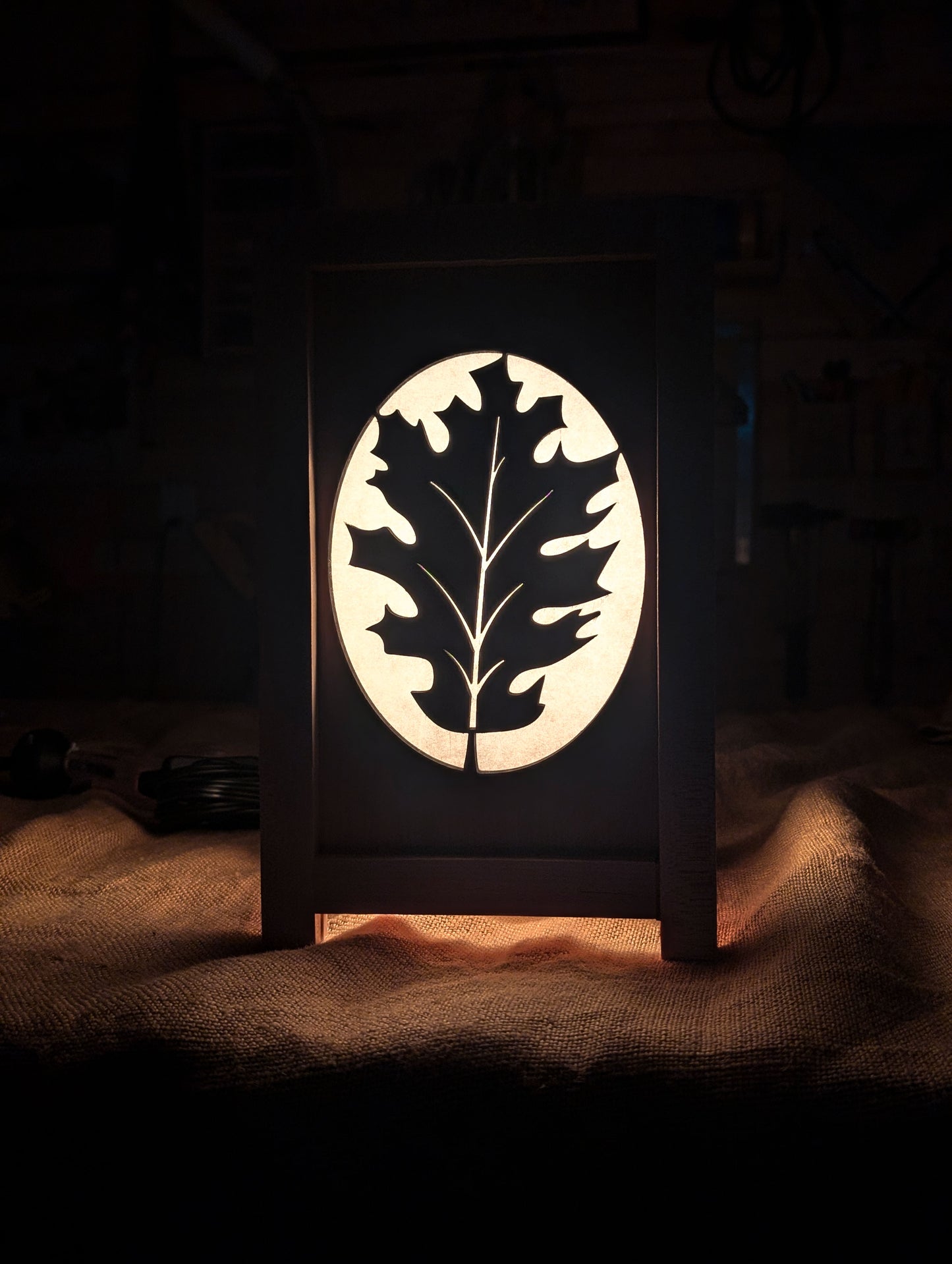 Leaf Lamp